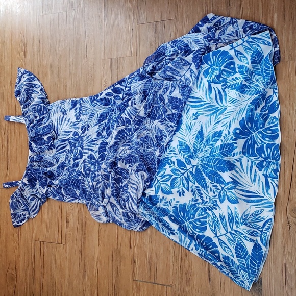 Un Jour Ailleurs Dress - Picture 7 of 8